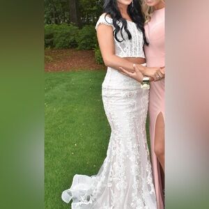 Sherri Hill White Lace Prom Dress